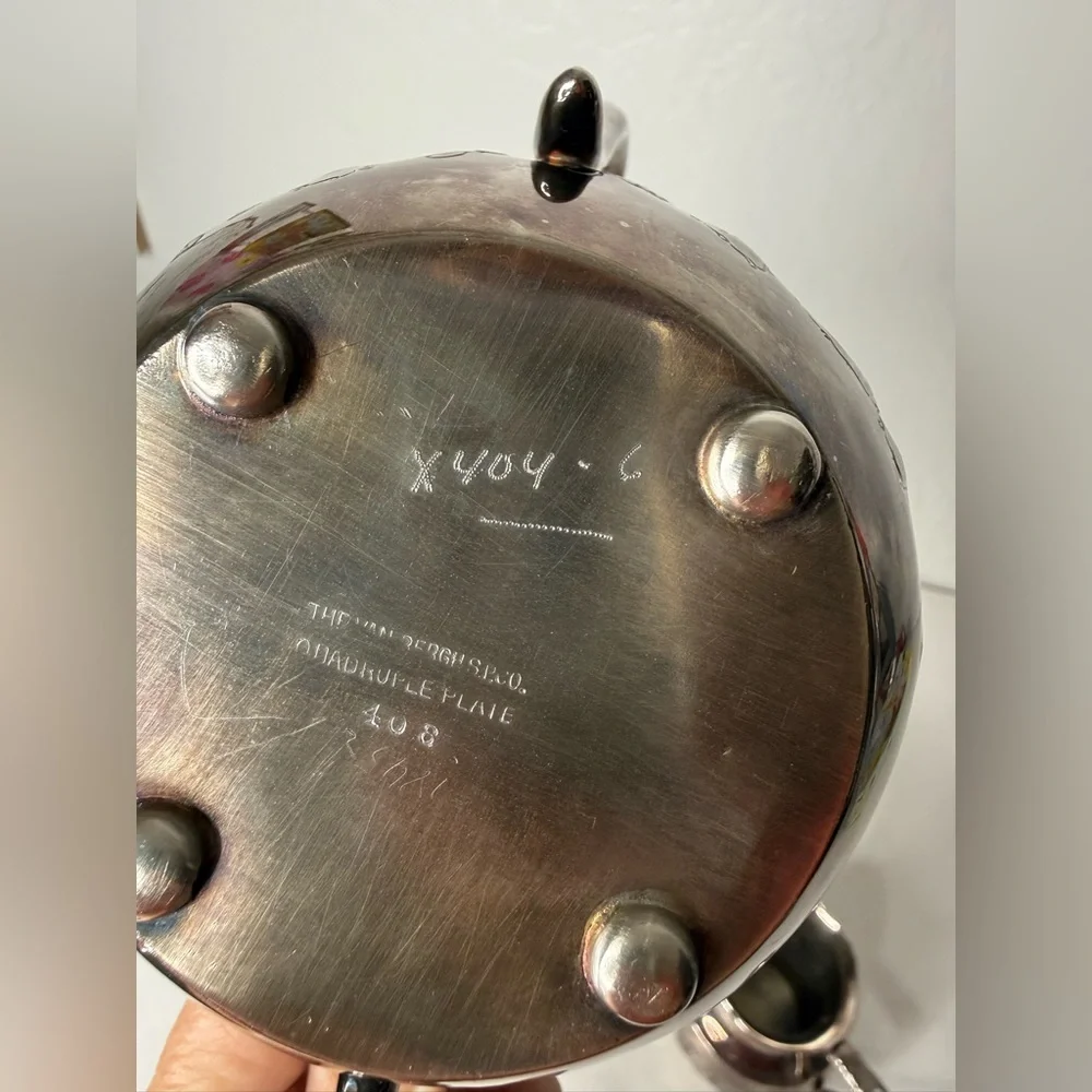 The Van Bergh S P Co. read full